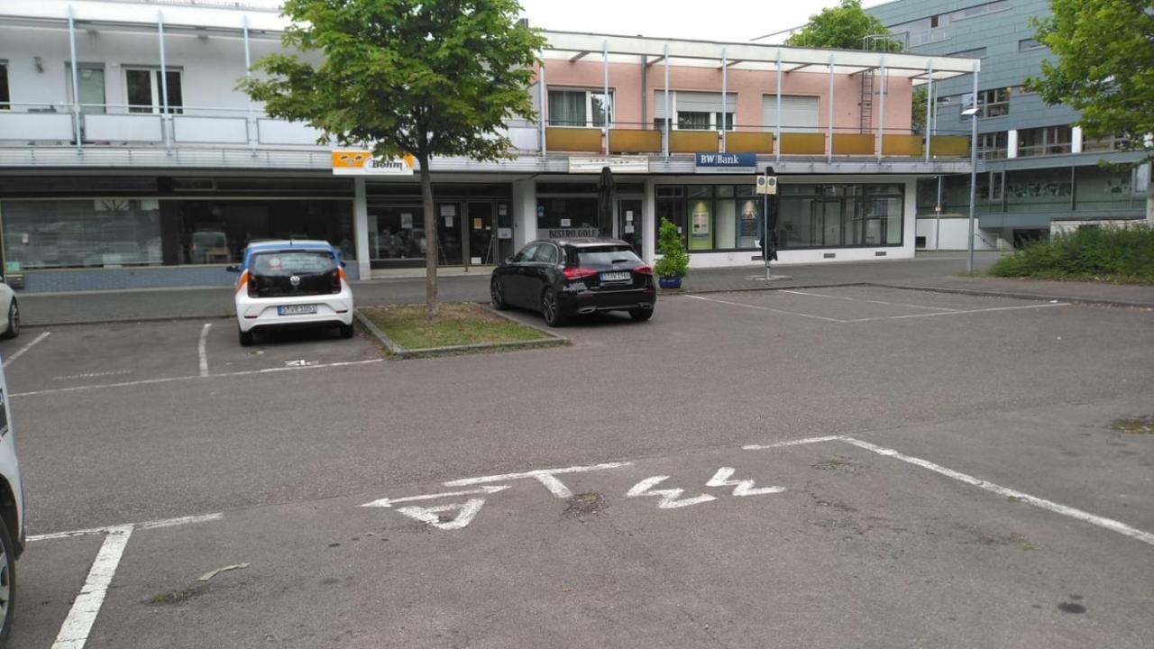 Апартаменти Kleine Unterkunft In Stuttgart-Muenchfeld Екстер'єр фото